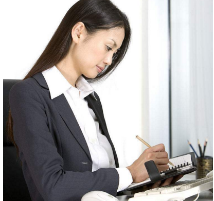 白領(lǐng)職業(yè)裝套裝定做 白領(lǐng)職業(yè)裝套裝定做