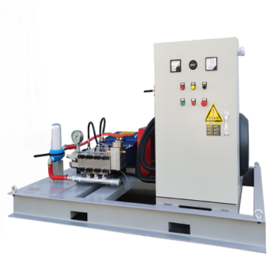 噴漆房、噴涂車間用超高壓清洗機(jī)清理油漆